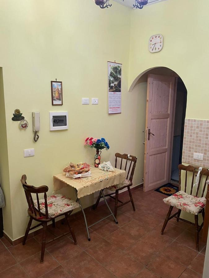 Appartamentino Di Corso Umberto Ronciglione  Zewnętrze zdjęcie